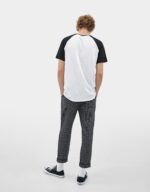 Camiseta estilo béisbol raglán - Imagen 2