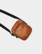 Bolso tipo cartera de piel sintética