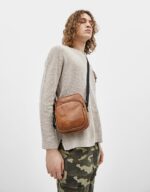 Bolso tipo cartera de piel sintética - Imagen 4